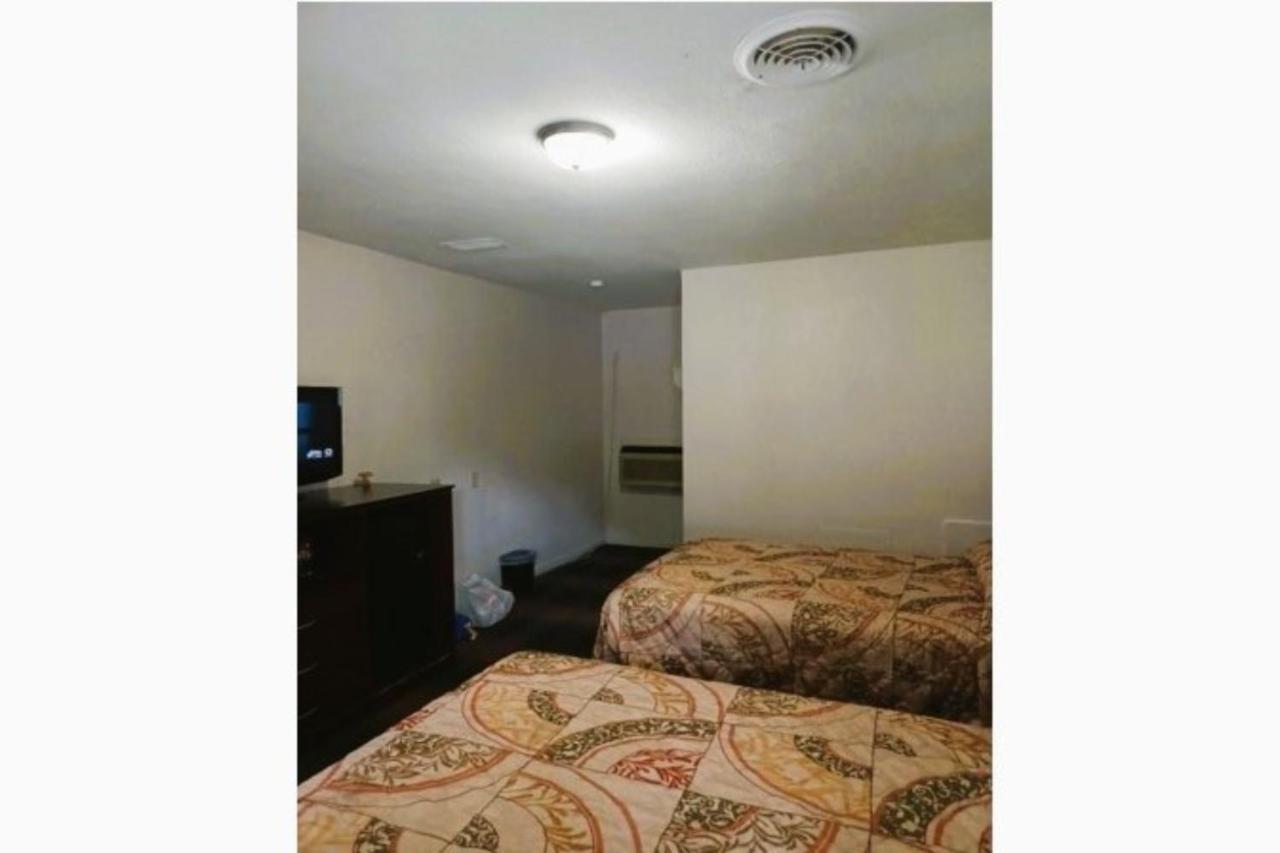 Patriot Inn Motel Beaver Wv, By Oyo ภายนอก รูปภาพ