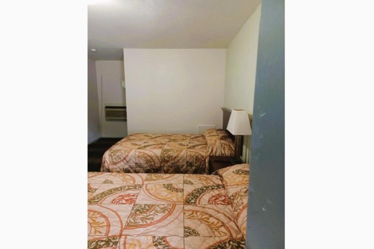 Patriot Inn Motel Beaver Wv, By Oyo ภายนอก รูปภาพ